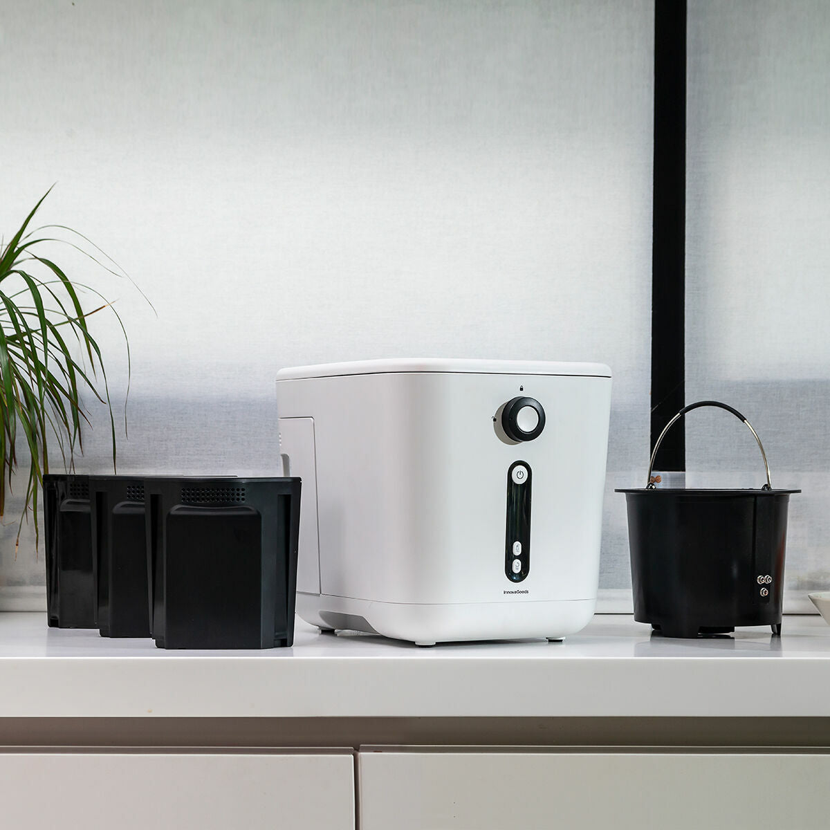 Sähköinen keittiökompostori Ewooster InnovaGoods